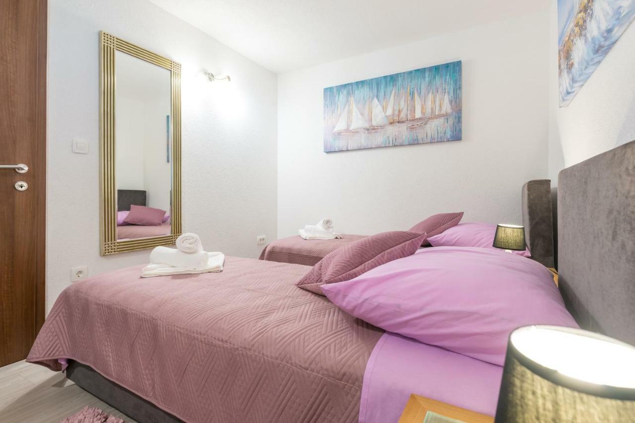 Tranquility And Nature In 4 Bedroom With Sea View Mokošica Kültér fotó